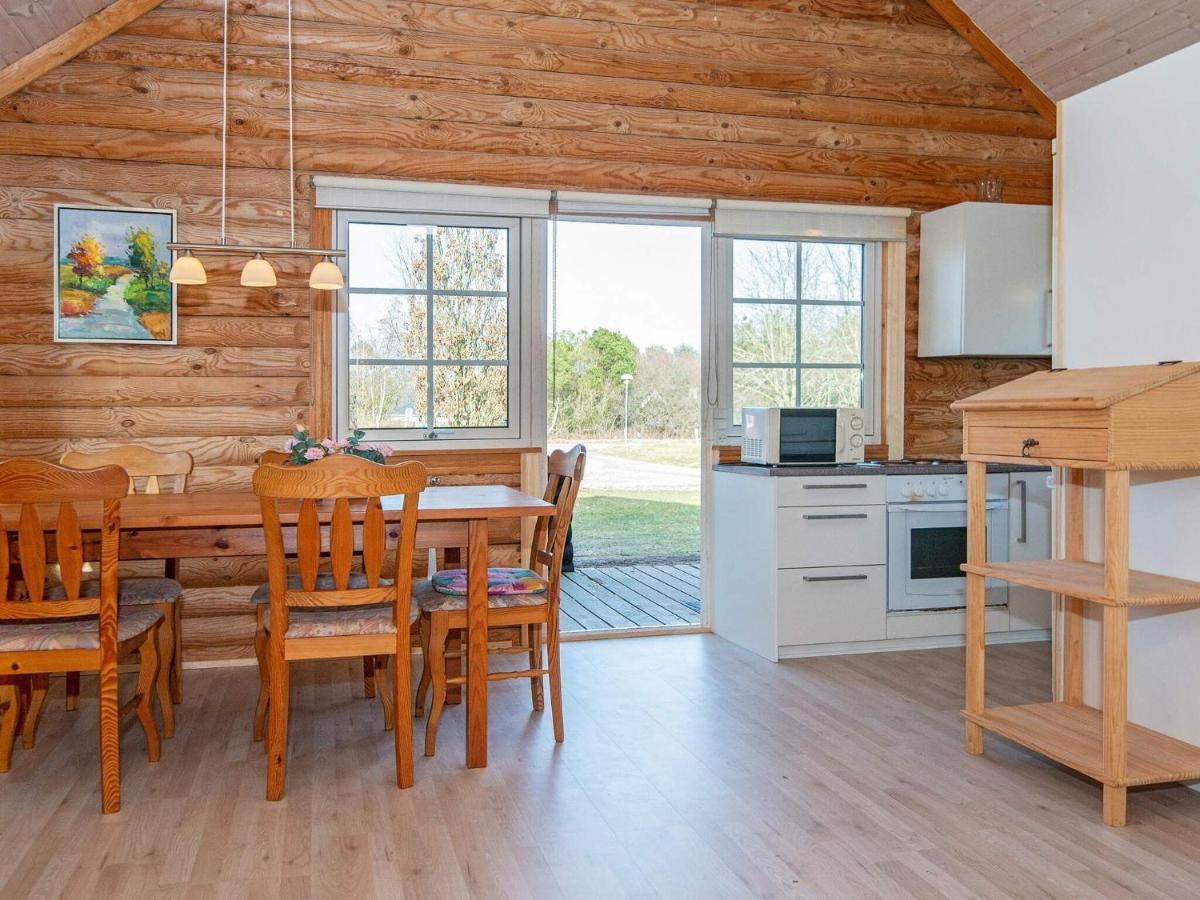 4 Person Holiday Home In 호프보리 외부 사진